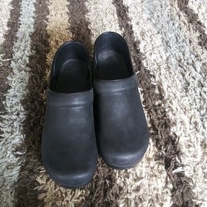 Men's Dansko clogs